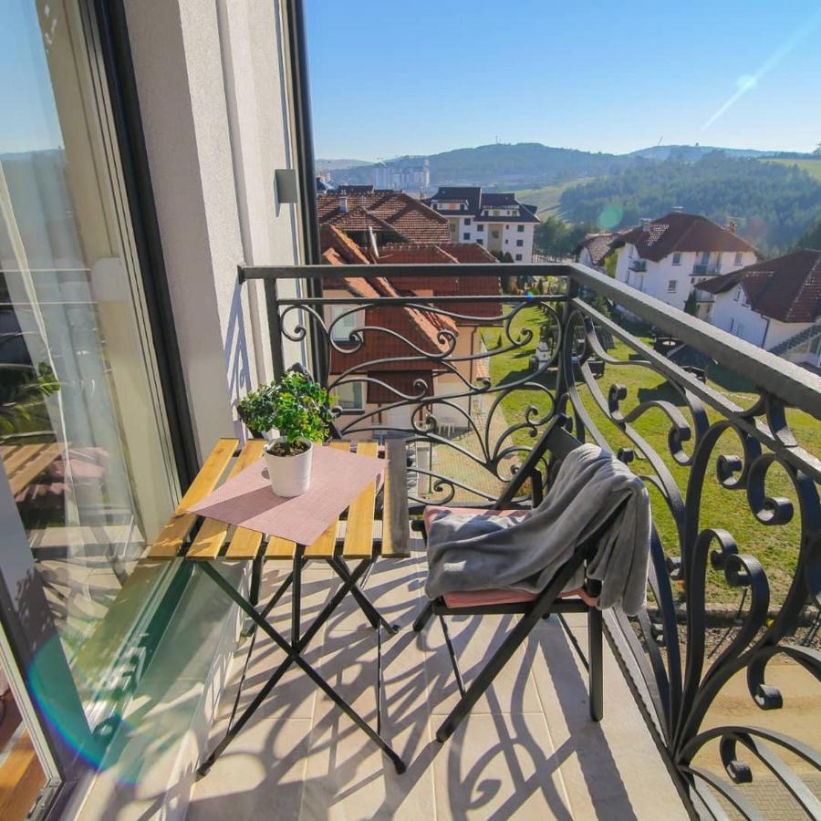 Narcis 17 - Novonamesteni Apartman Sa Prelepim Pogledom Na Tornik Zlatibor Kültér fotó