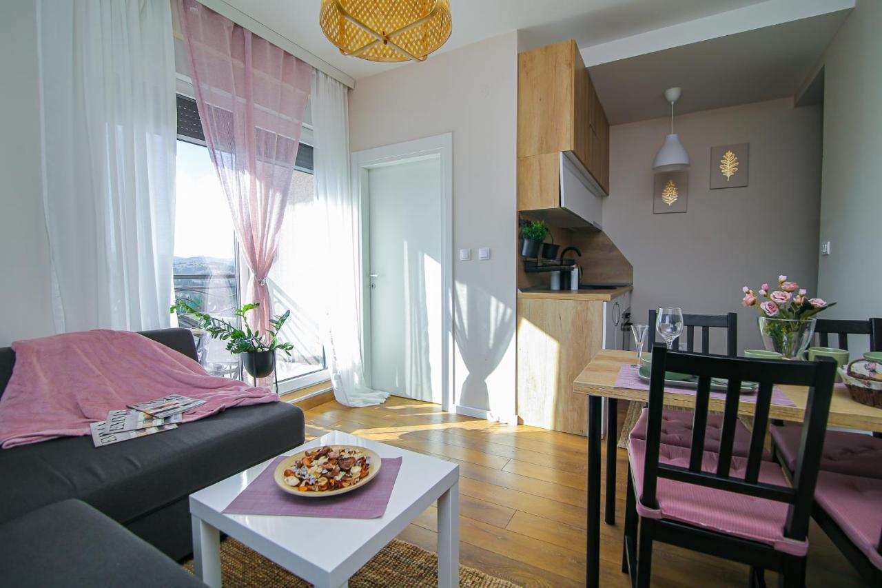Narcis 17 - Novonamesteni Apartman Sa Prelepim Pogledom Na Tornik Zlatibor Kültér fotó