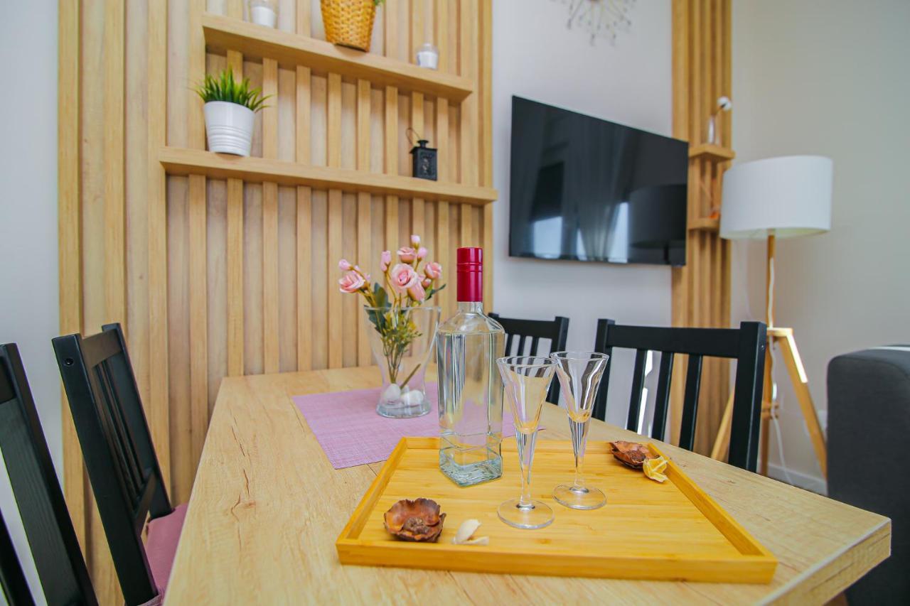 Narcis 17 - Novonamesteni Apartman Sa Prelepim Pogledom Na Tornik Zlatibor Kültér fotó